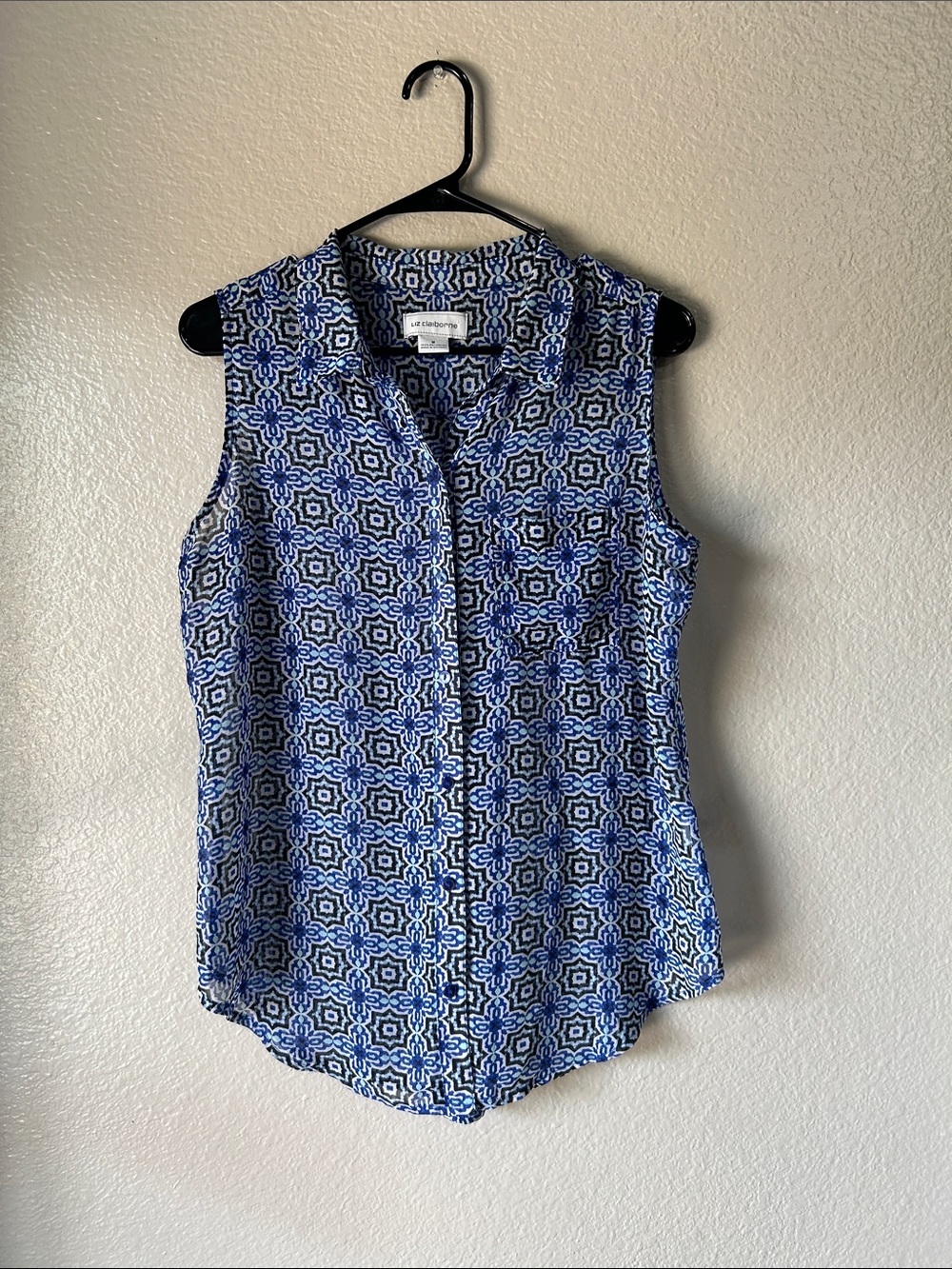 Lilly Pulitzer Blue & White Geometric Sleeveless Button-Front Camisole Sz M